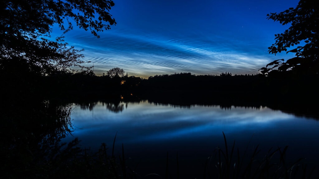 Timelapse af nattehimlen - Noctilucent Clouds over Denmark